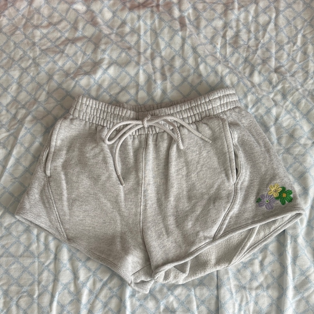 VS shorts